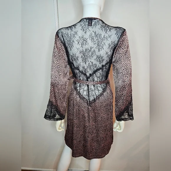 Victoria's Secret Wrap Peekaboo Leopard Print Satin Robe With Lace Size XS - Picture 10 of 14